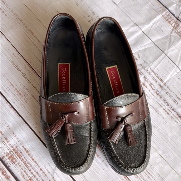 Cole Haan Black and Brown Leather Tassel Loafers - Picture 1 of 6